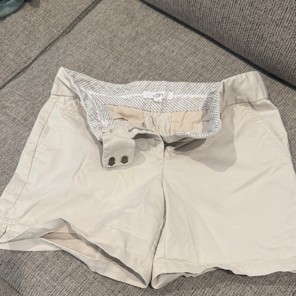 LOFT Women's Beige Shorts